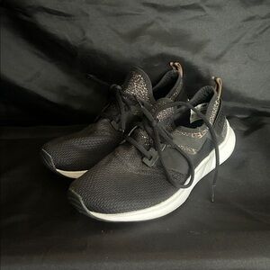 New Balance Black and White Women's Sneakers